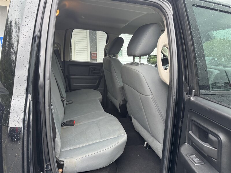 Used 2014 RAM 1500 Express w/ Black Ram 1500 Express Group AWD/4WD image 13