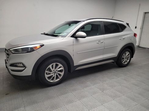 Used 2017 Hyundai Tucson SE image 2