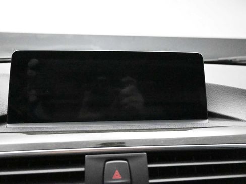 Used 2016 BMW 328i Sedan RWD image 15