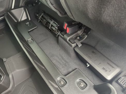 New 2025 Jeep Gladiator Mojave w/ Convenience Group image 38