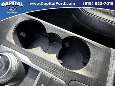 Used 2022 Ford Escape SEL FWD image 31