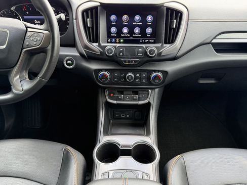 Used 2022 GMC Terrain AT4 AWD/4WD image 9
