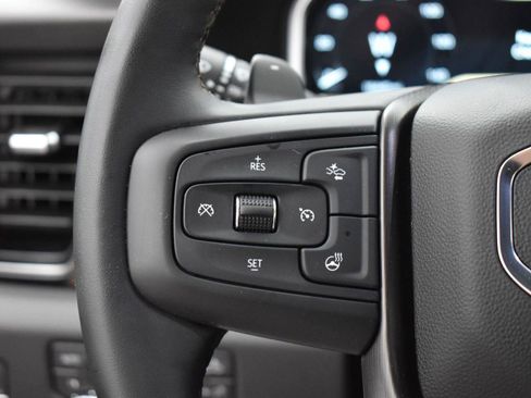 Used 2024 GMC Sierra 1500 AT4 w/ AT4 Preferred Package image 18