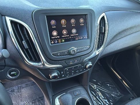 Used 2024 Chevrolet Equinox LT AWD/4WD image 15