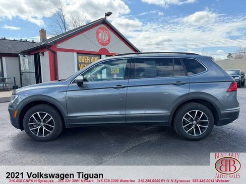 Used 2021 Volkswagen Tiguan SE FWD image 4