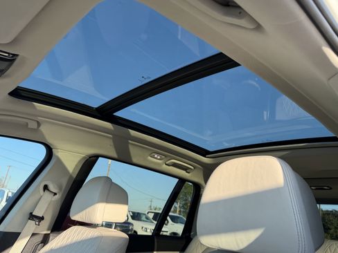 Used 2020 BMW X7 xDrive40i w/ Premium Package image 39