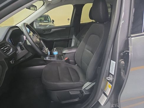 Used 2025 Ford Escape Active FWD image 3