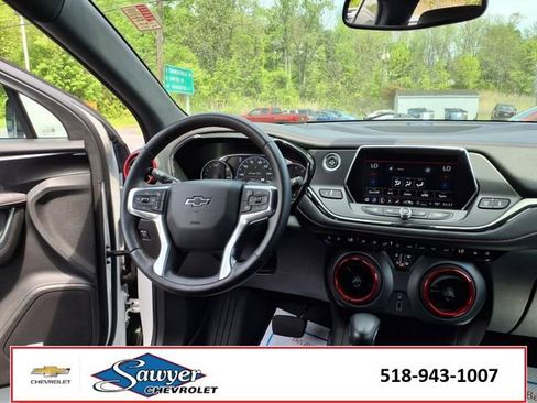 Certified 2022 Chevrolet Blazer RS w/ Enhanced Convenience Package image 28