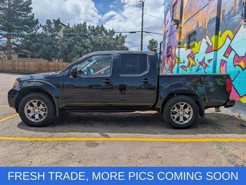 Used 2020 Nissan Frontier SV image 6