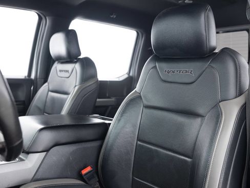 Used 2018 Ford F150 Raptor w/ Equipment Group 802A Luxury image 26