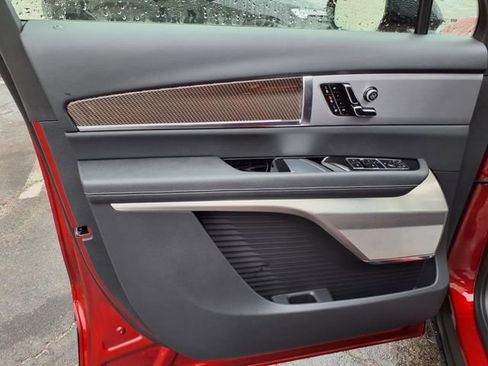 New 2026 Cadillac Vistiq Luxury image 27