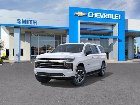 New 2026 Chevrolet Suburban LT w/ Advanced Technology Package AWD/4WD image 8