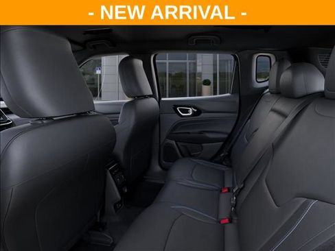Used 2026 Jeep Compass Limited w/ Sun, Sound & Navigation Group AWD/4WD image 23