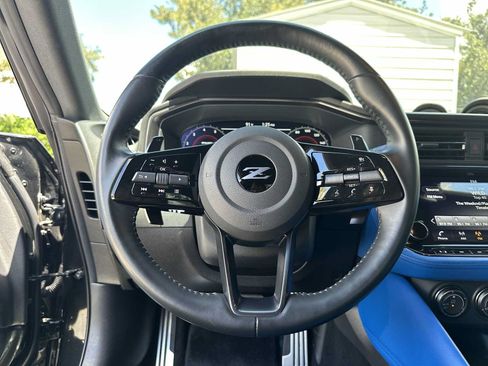 Used 2024 Nissan Z Performance w/ Floor Mat Package RWD image 20