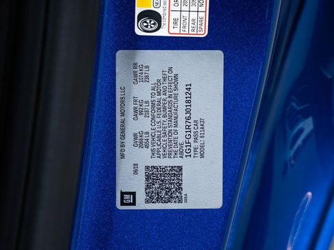 Used 2018 Chevrolet Camaro SS image 28