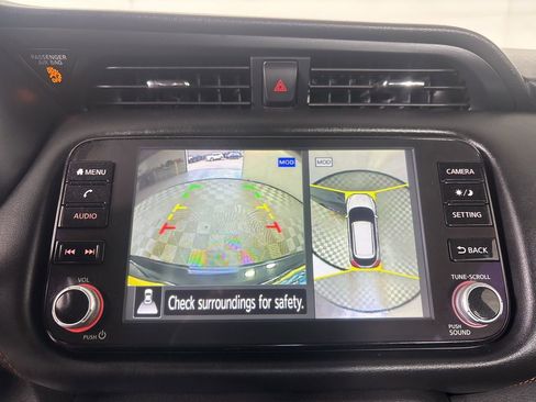 Used 2022 Nissan Kicks SR image 14