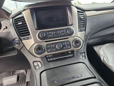 Used 2018 GMC Yukon Denali w/ Denali Ultimate Package image 31