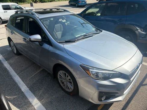 Used 2017 Subaru Impreza 2.0i Premium AWD/4WD image 8
