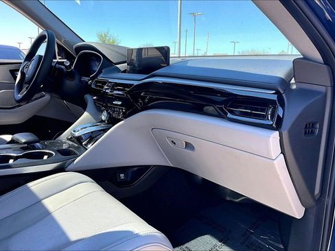 Certified 2024 Acura MDX FWD w/ Technology Package image 20