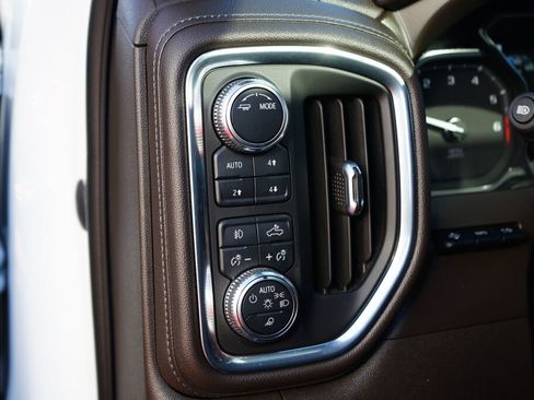 Used 2021 GMC Sierra 1500 Denali w/ Denali Ultimate Package image 15