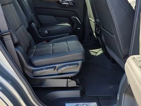 New 2026 Chevrolet Tahoe High Country w/ Sun And Tow Package AWD/4WD image 14