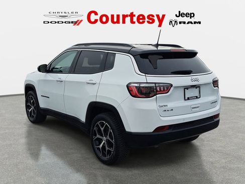 Certified 2024 Jeep Compass Limited AWD/4WD image 7