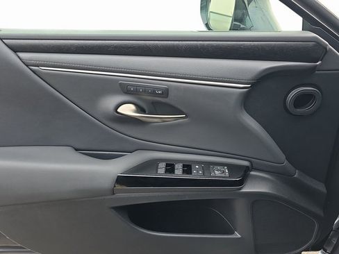 Used 2023 Lexus ES 350 w/ Premium Package image 25