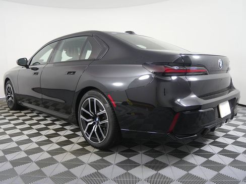 New 2026 BMW 740i w/ Premium Package image 5