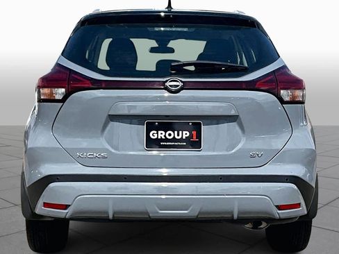 Certified 2023 Nissan Kicks SV image 5