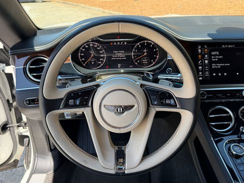 Used 2020 Bentley Continental GT AWD/4WD image 18