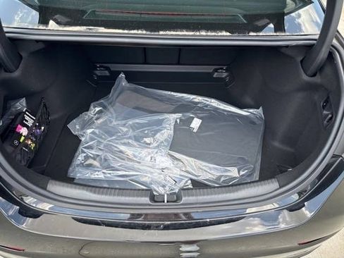 Certified 2025 Mercedes-Benz C 300 4MATIC Sedan image 23