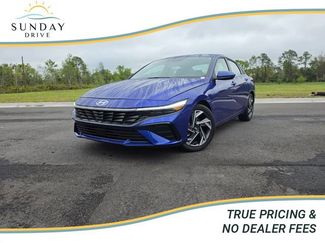 Used 2025 Hyundai Elantra SEL video 1