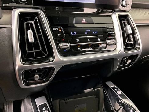 Used 2021 Kia Sorento SX FWD image 12