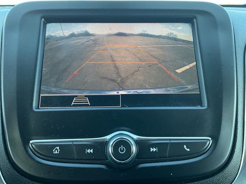 Used 2023 Chevrolet Equinox LT w/ Driver Convenience Package image 20