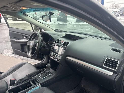 Used 2015 Subaru Crosstrek Touring image 32