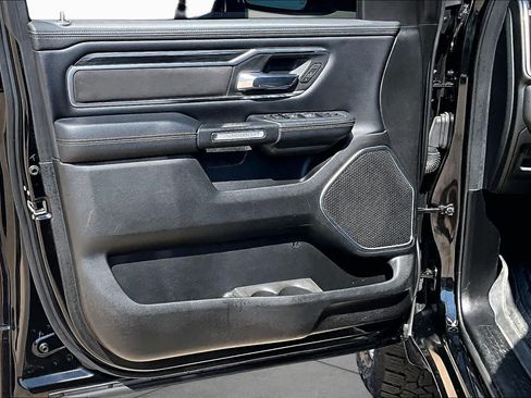 Used 2023 RAM 1500 Laramie AWD/4WD image 15