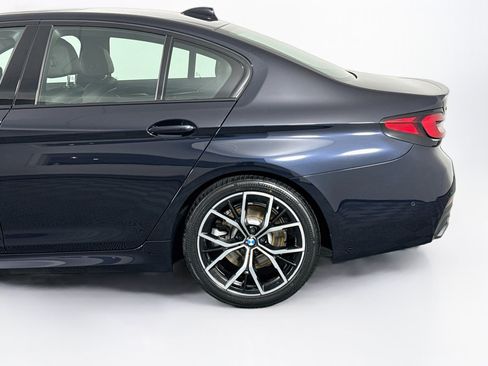 Used 2021 BMW 530i xDrive w/ M Sport Package AWD/4WD image 44