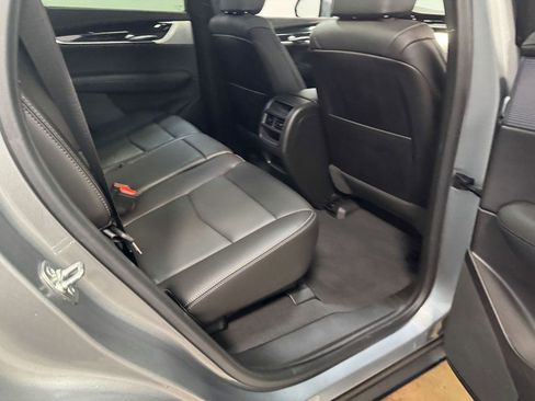 Used 2025 Cadillac XT5 Premium Luxury image 64