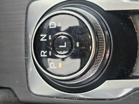 Certified 2025 Ford Escape Platinum AWD/4WD image 29