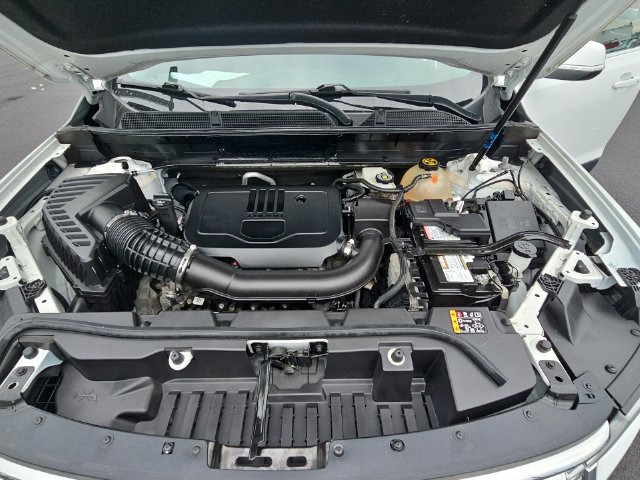 Used 2023 GMC Acadia SLE AWD/4WD image 34