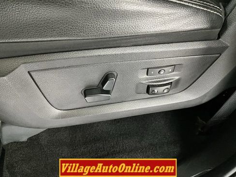 Used 2015 RAM 1500 Laramie image 18