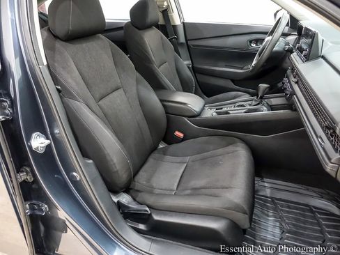 Used 2023 Honda Accord LX image 31