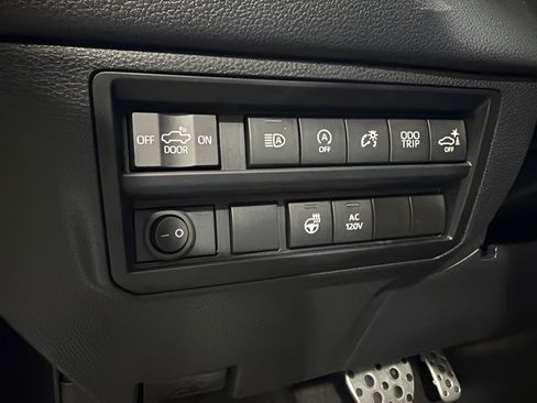 Used 2022 Toyota Tundra Limited w/ TRD Off-Road Package RWD image 16