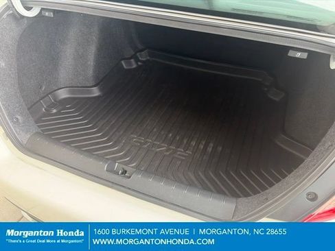 Used 2021 Honda Civic EX image 32