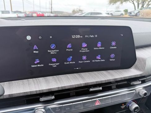 Used 2024 Kia Telluride SX w/ Towing Package image 49