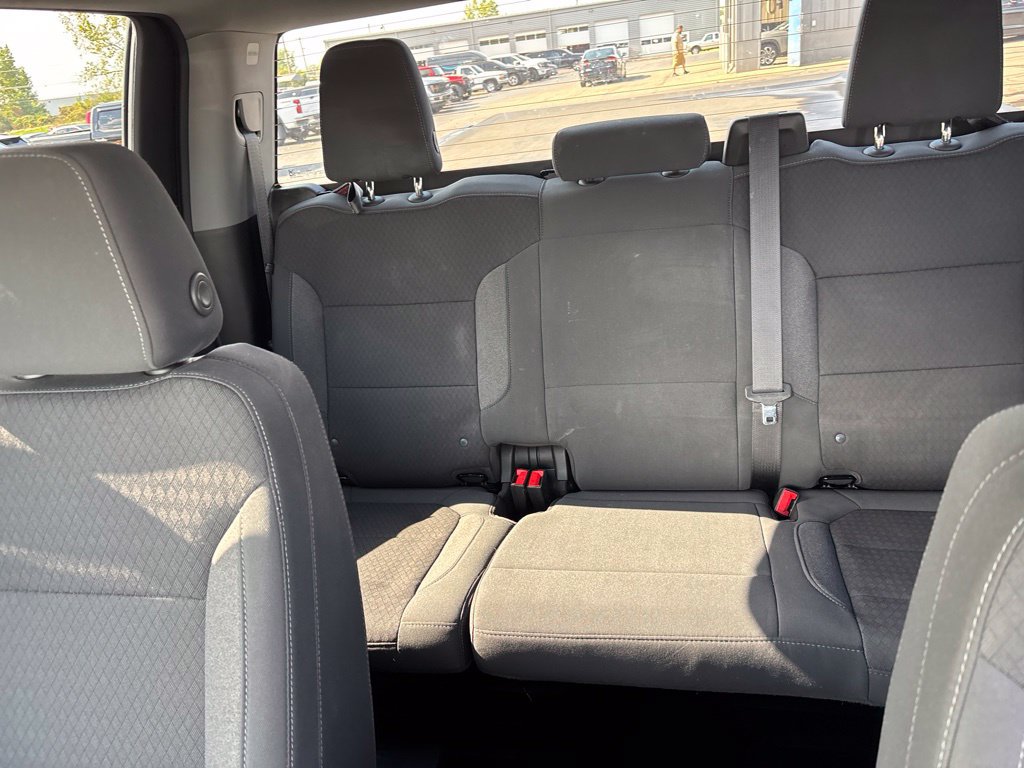 Used 2022 Chevrolet Silverado 2500 LT w/ Midnight Edition AWD/4WD image 23
