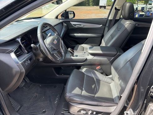 Used 2019 Cadillac XT5 Luxury AWD/4WD image 14