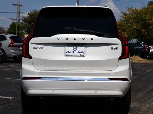 New 2026 Volvo XC90 B6 Plus w/ Protection Package Premier image 6