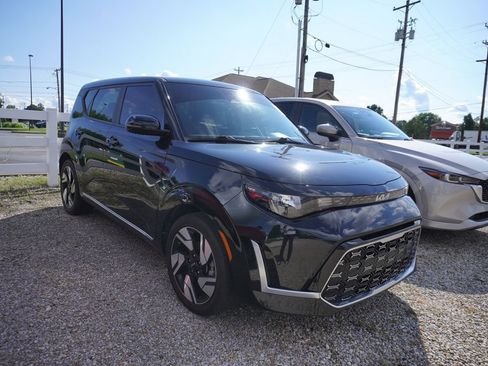 Used 2024 Kia Soul GT-Line FWD image 10
