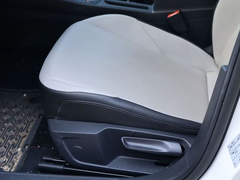 Used 2020 Volkswagen Jetta R-Line FWD image 14